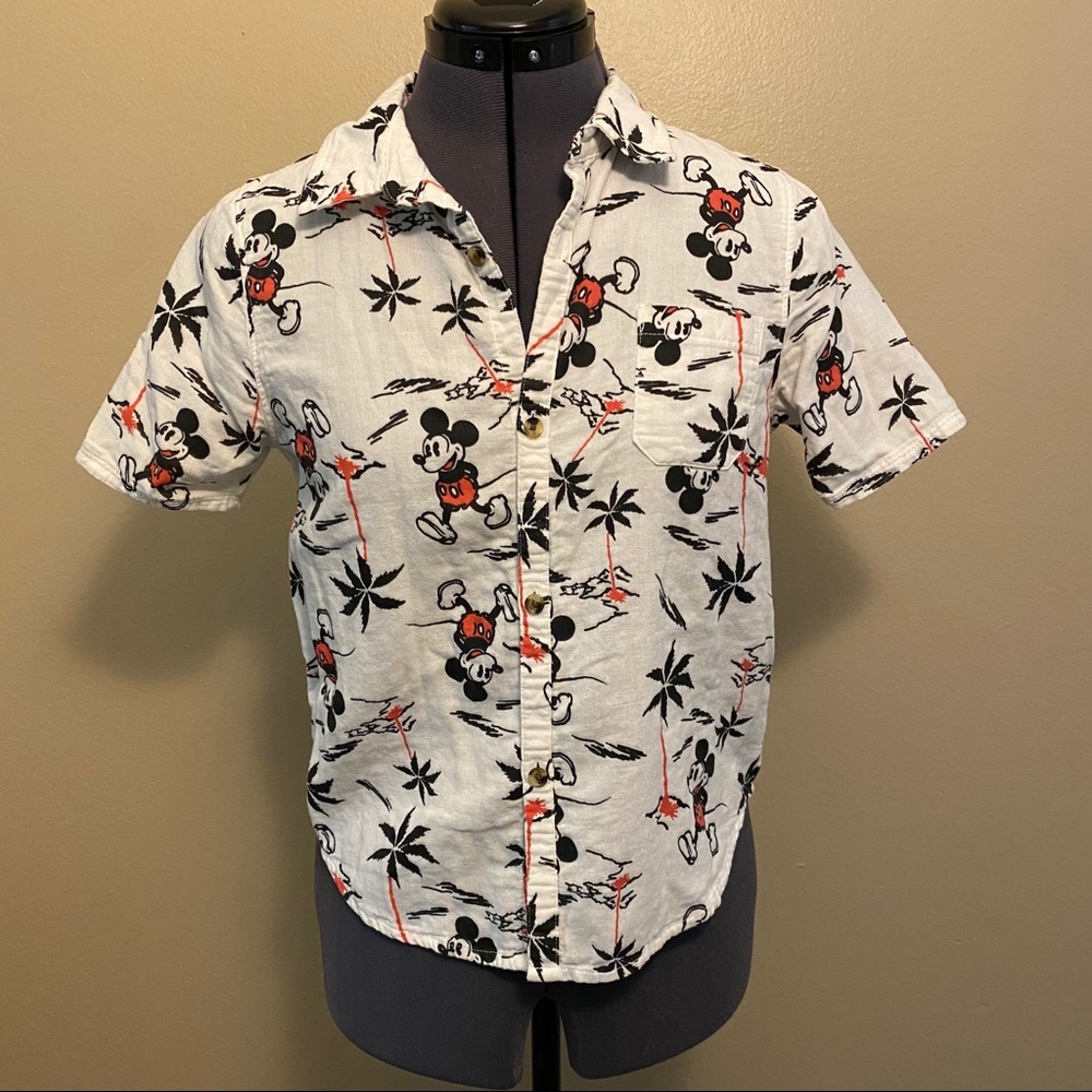 White boys Mickey button up